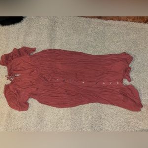 Super cute and long v neck cut dress
